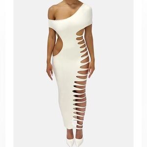 Chic Off-Shoulder Cut-Out Dress